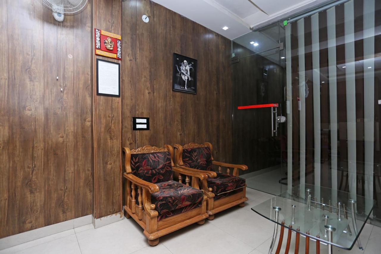 Oyo 8232 Hotel Krb Paradise Dehradun Esterno foto