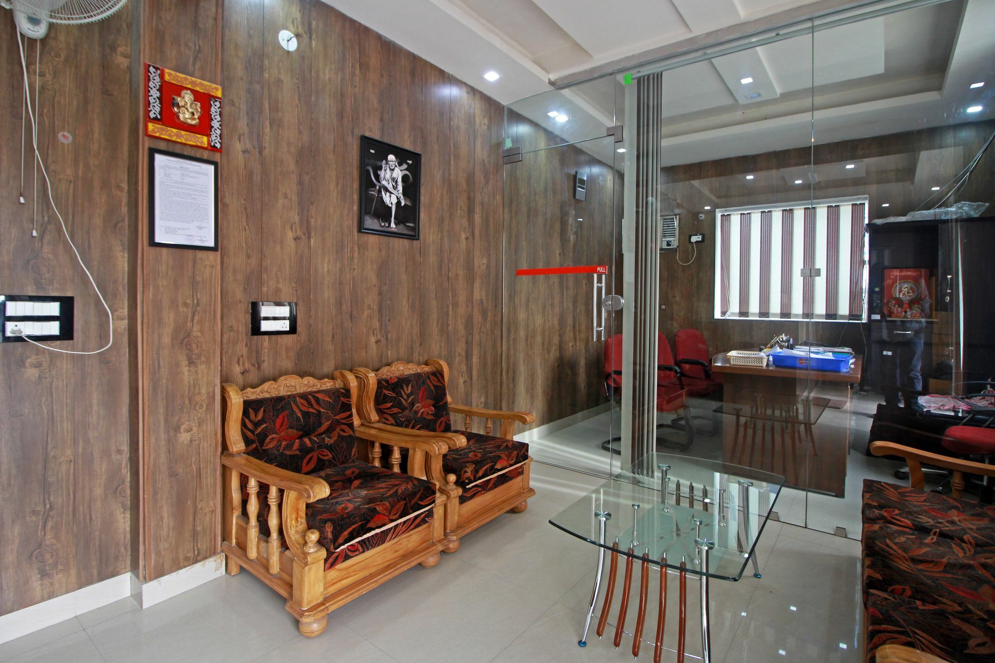 Oyo 8232 Hotel Krb Paradise Dehradun Esterno foto