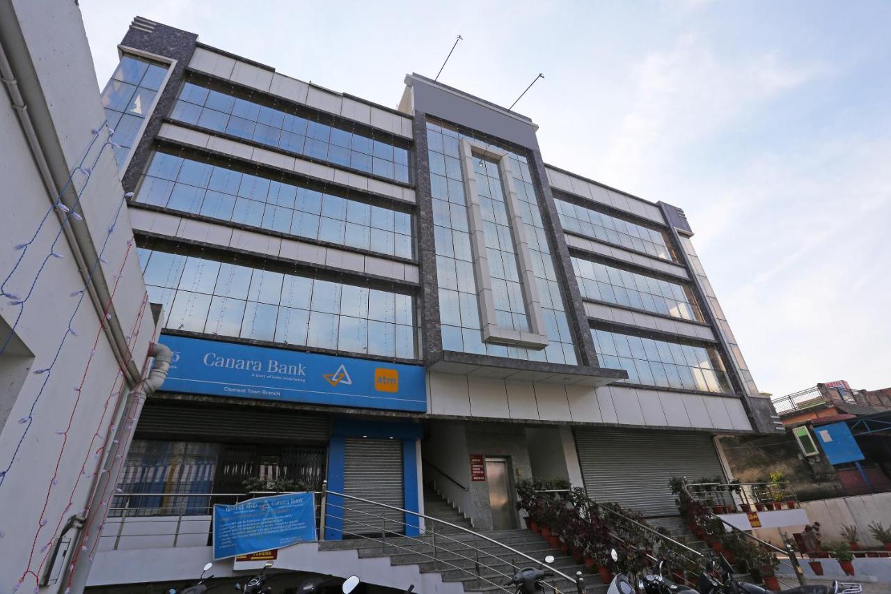 Oyo 8232 Hotel Krb Paradise Dehradun Esterno foto